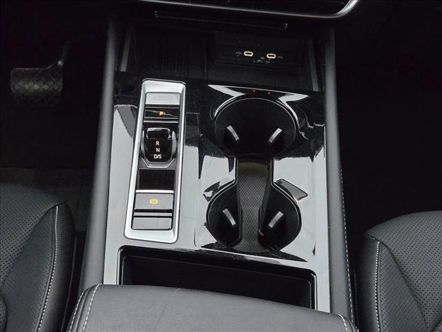 used 2025 Volkswagen Atlas car, priced at $29,440