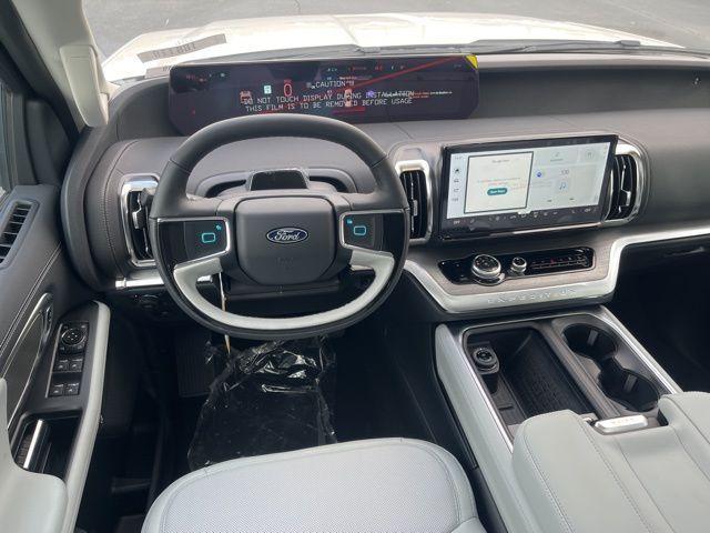 new 2025 Ford Expedition Max car, priced at $75,286