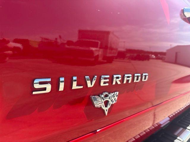 used 2018 Chevrolet Silverado 1500 car, priced at $29,953