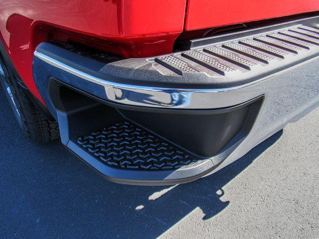 new 2026 GMC Sierra 1500 car, priced at $46,125