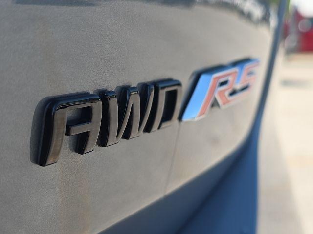 used 2024 Chevrolet Equinox car, priced at $30,000