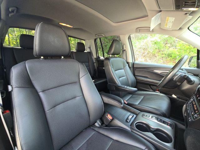 used 2023 Honda Ridgeline car, priced at $33,953