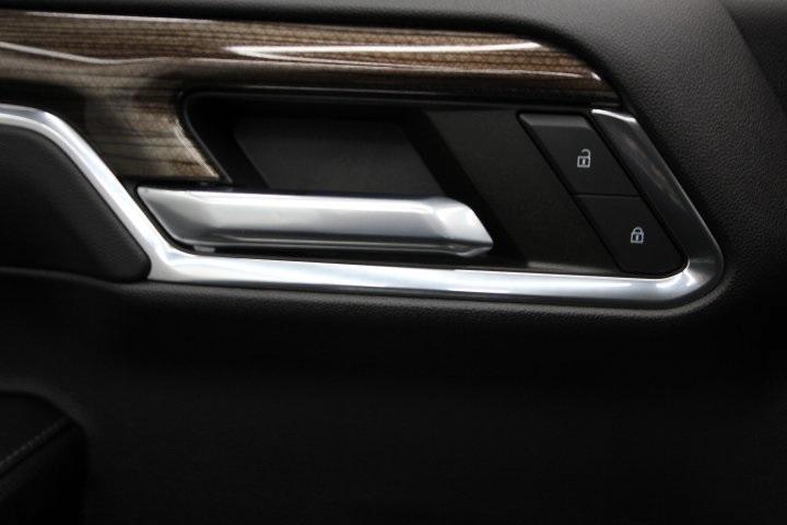 used 2022 Chevrolet Silverado 1500 car, priced at $32,995