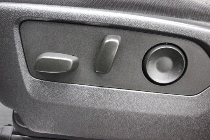 used 2022 Chevrolet Silverado 1500 car, priced at $32,995