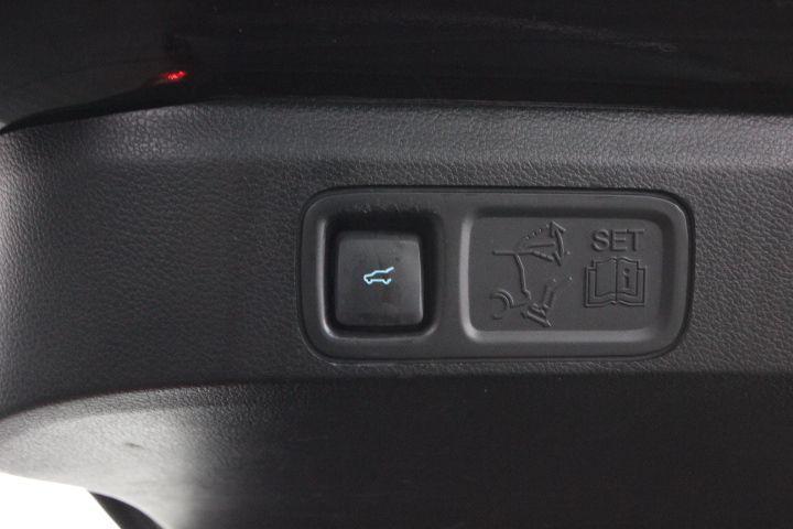 used 2021 Ford Expedition Max car, priced at $29,995