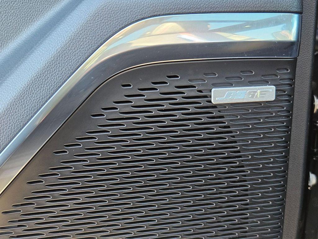 new 2026 Chevrolet Traverse car, priced at $58,068