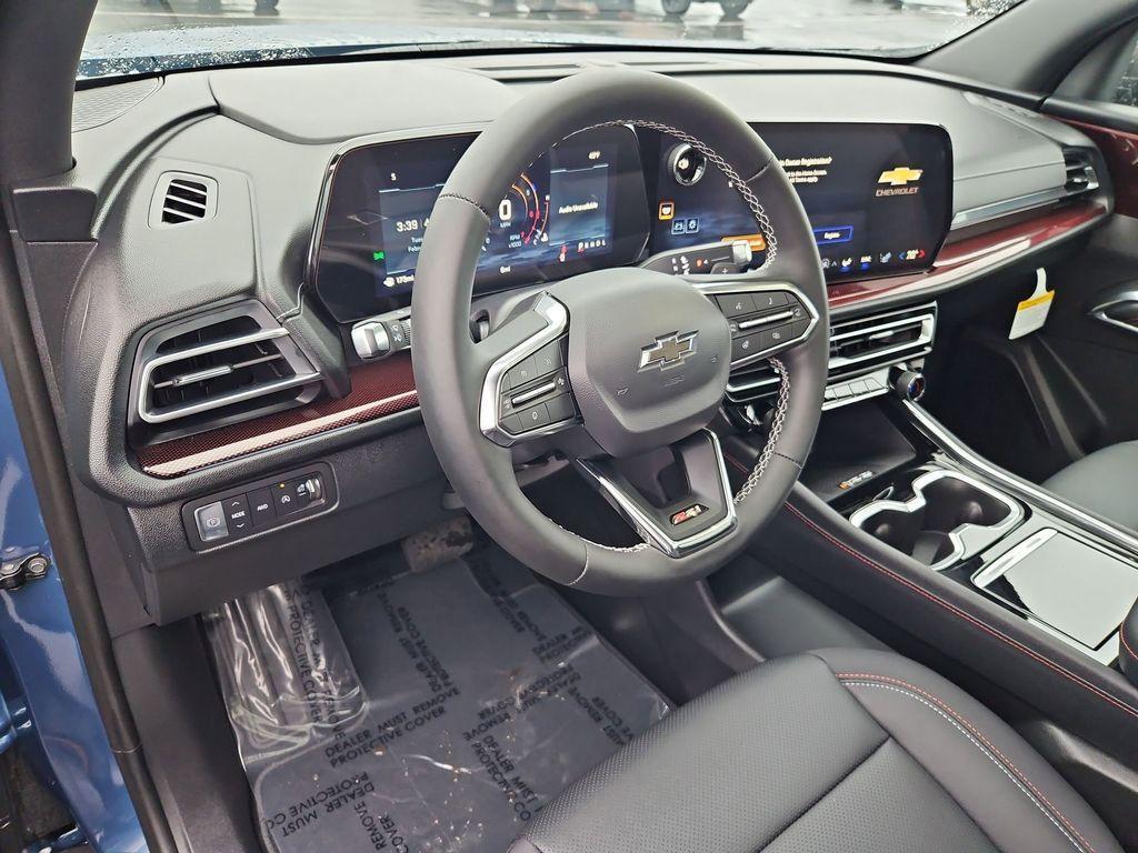 new 2026 Chevrolet Traverse car, priced at $50,895