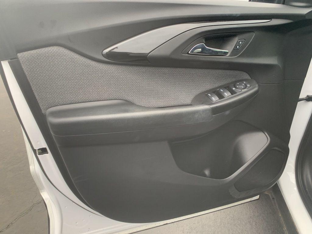 used 2021 Chevrolet TrailBlazer car, priced at $18,555