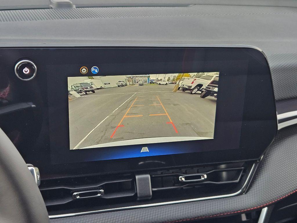 new 2026 Chevrolet Equinox car, priced at $33,472