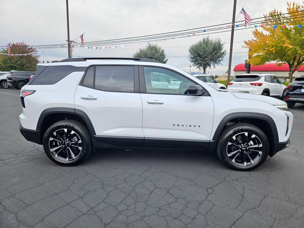 new 2026 Chevrolet Equinox car, priced at $33,472