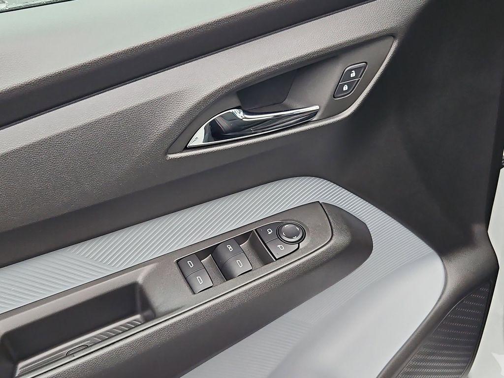 new 2027 Chevrolet Bolt car