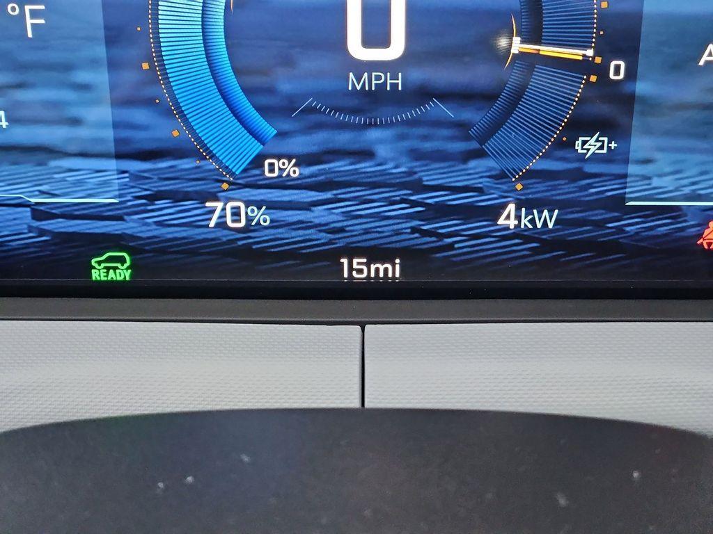 new 2027 Chevrolet Bolt car