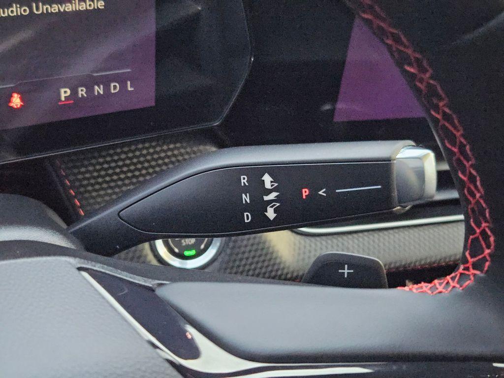 new 2026 Chevrolet Equinox car, priced at $33,677