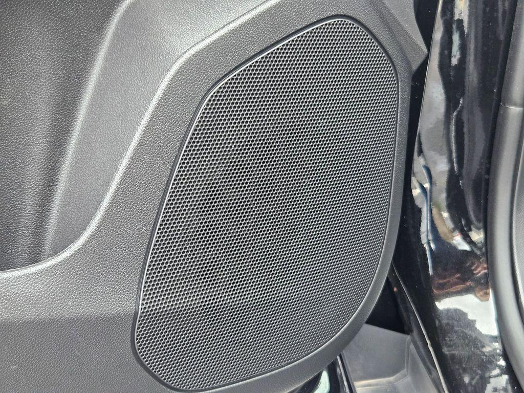 used 2025 Chevrolet Trax car, priced at $23,968