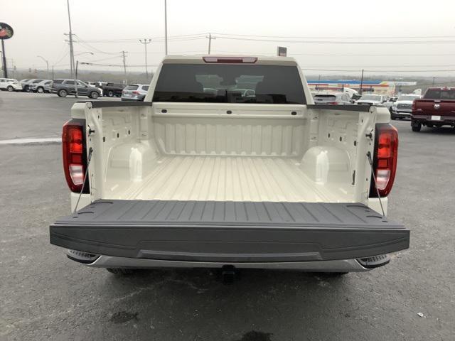 new 2026 GMC Sierra 1500 car, priced at $40,739