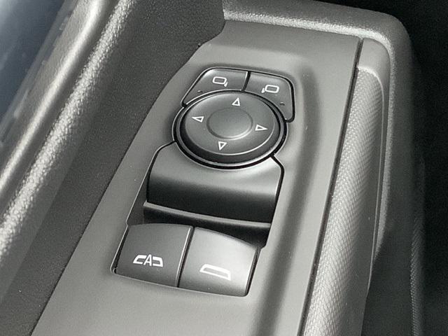 new 2025 GMC Sierra 1500 car, priced at $42,999