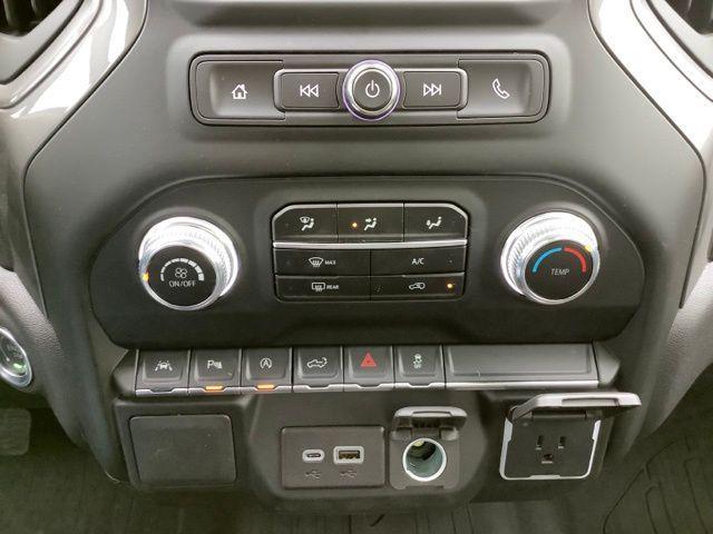 new 2025 GMC Sierra 1500 car, priced at $41,999