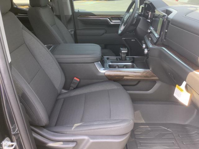 new 2025 GMC Sierra 1500 car, priced at $54,444