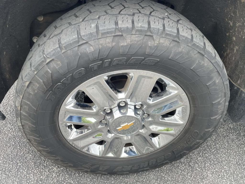 used 2024 Chevrolet Silverado 2500 car, priced at $59,945
