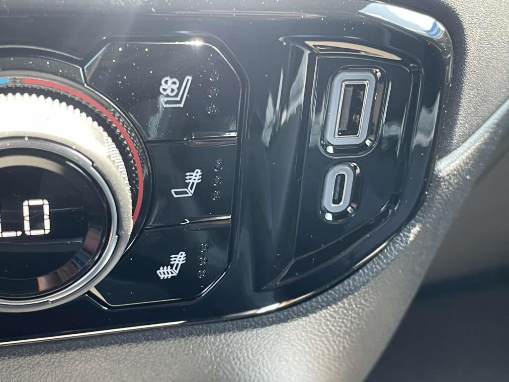 new 2025 Chevrolet Silverado 2500 car, priced at $81,047