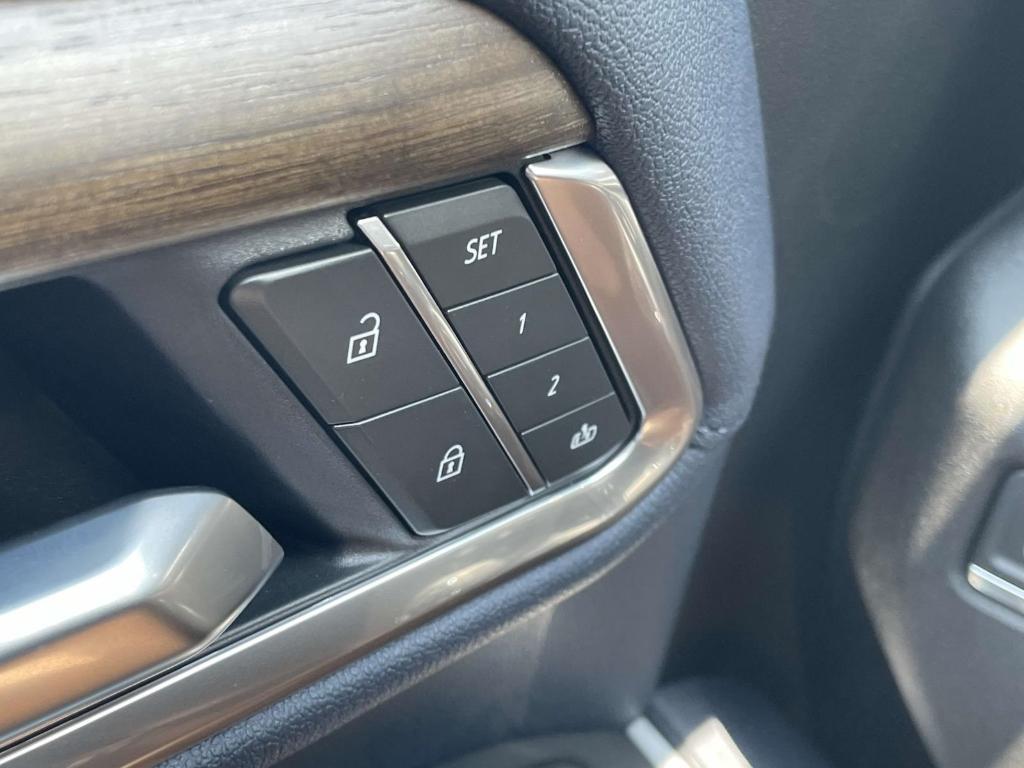 new 2025 Chevrolet Silverado 2500 car, priced at $81,047