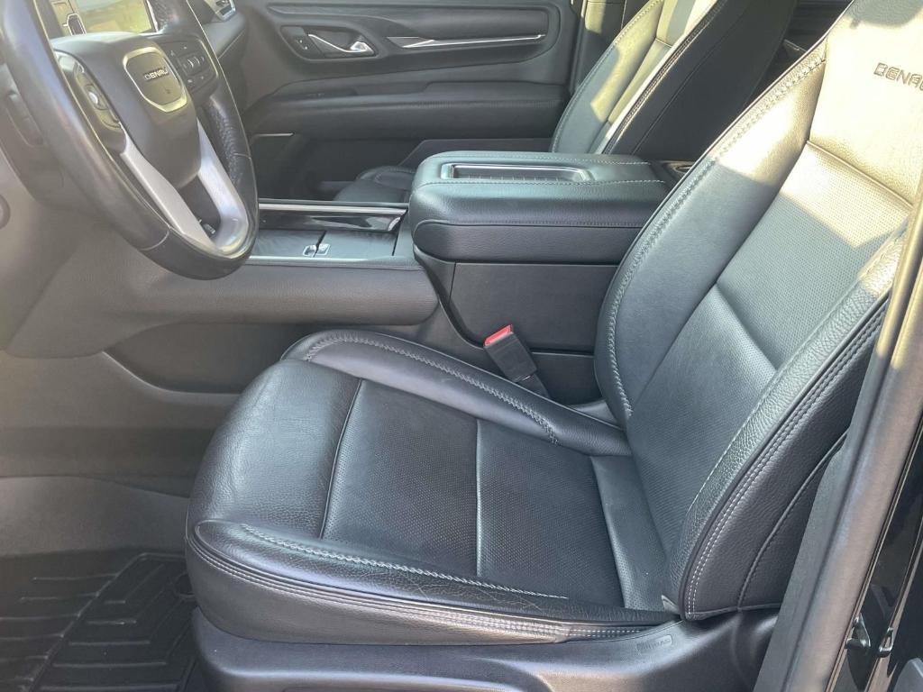 used 2021 GMC Yukon XL car, priced at $39,247