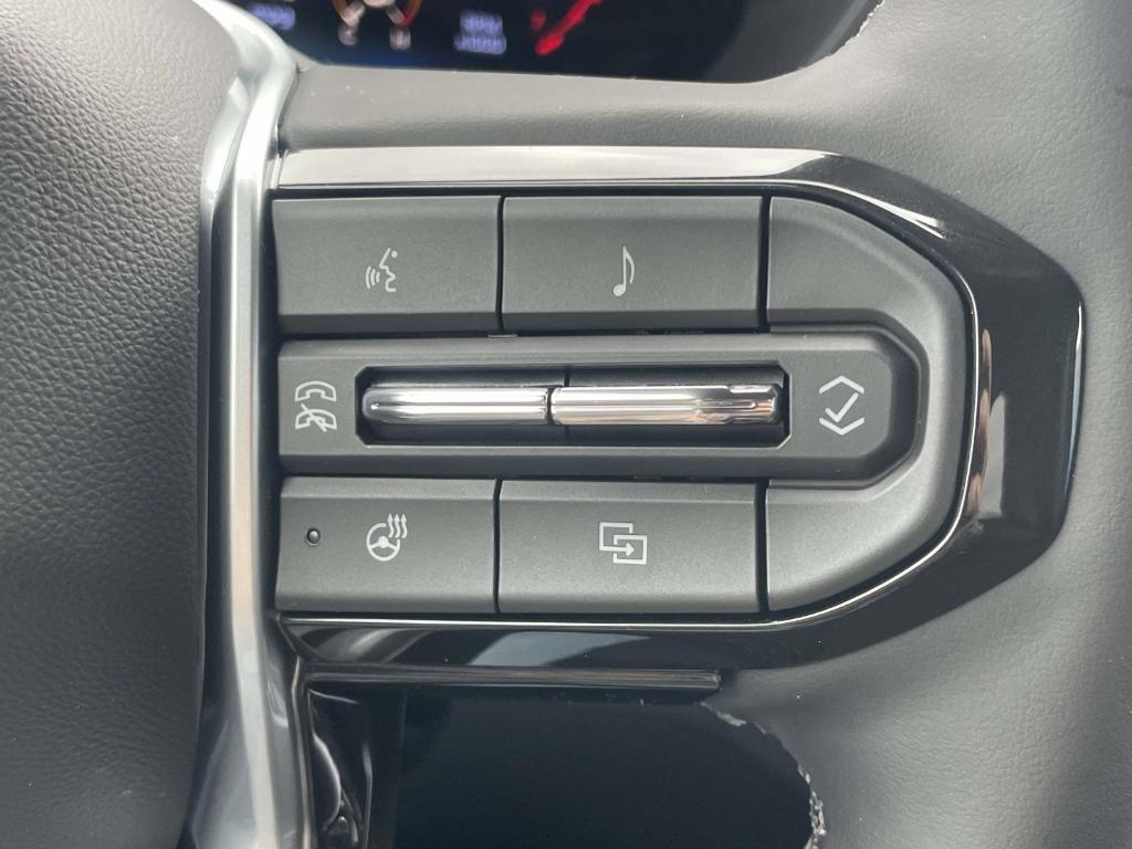 new 2026 Chevrolet Colorado car, priced at $45,095