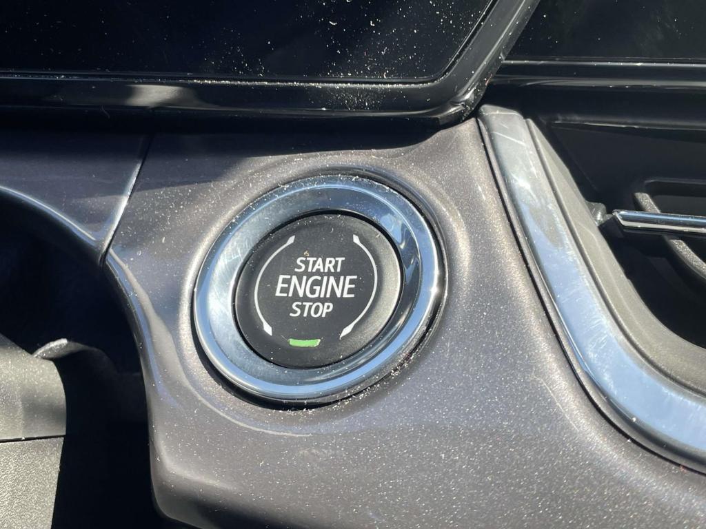 used 2025 Chevrolet Trax car