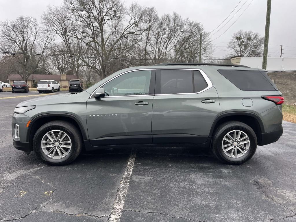 used 2022 Chevrolet Traverse car, priced at $25,192