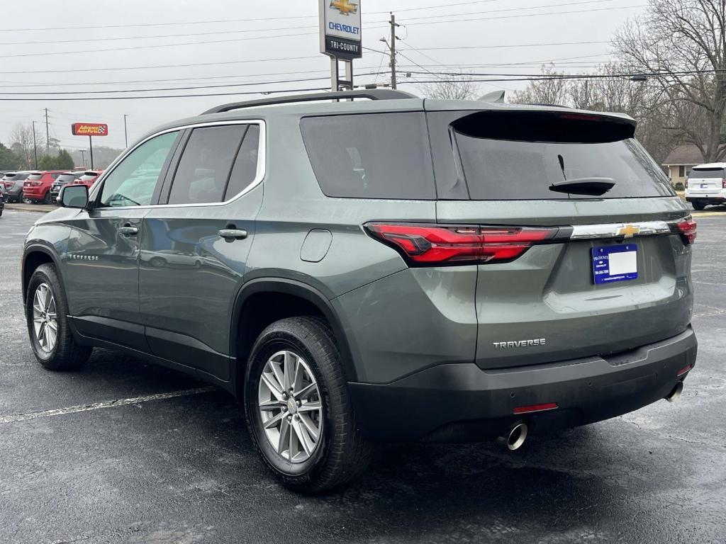used 2022 Chevrolet Traverse car, priced at $25,192