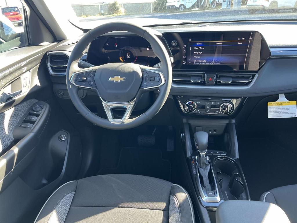 new 2026 Chevrolet TrailBlazer car, priced at $28,514