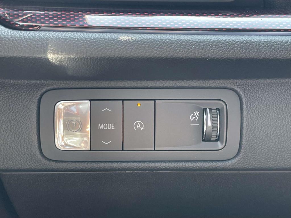 new 2026 Chevrolet Traverse car, priced at $57,117