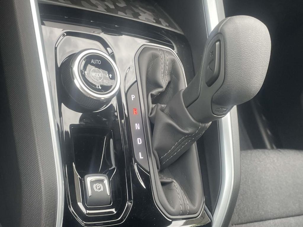 new 2026 Chevrolet Colorado car, priced at $42,631