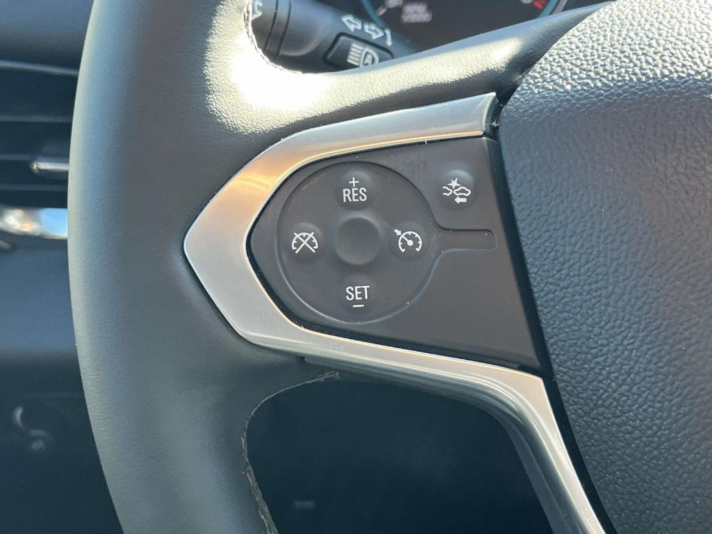 used 2023 Chevrolet Traverse car, priced at $31,661