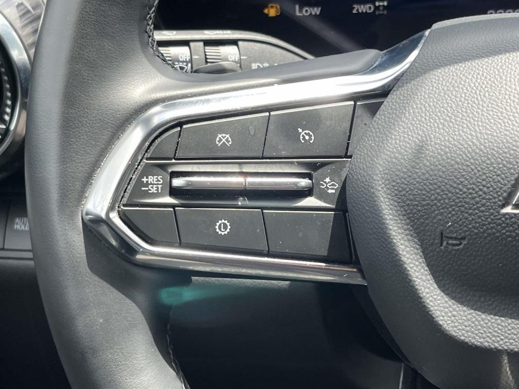 used 2025 Chevrolet Equinox car, priced at $27,635