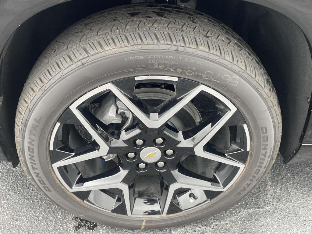 new 2026 Chevrolet Traverse car, priced at $55,753