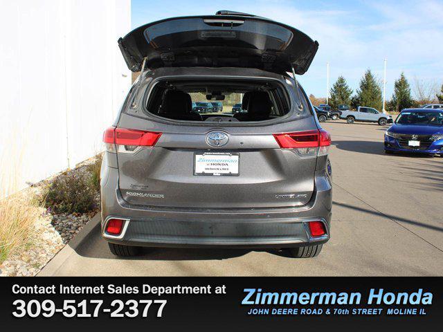 used 2019 Toyota Highlander car, priced at $19,995