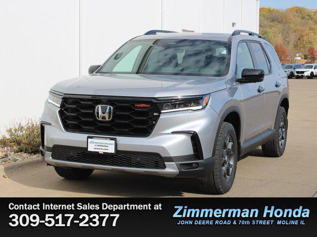 new 2025 Honda Pilot car, priced at $50,895
