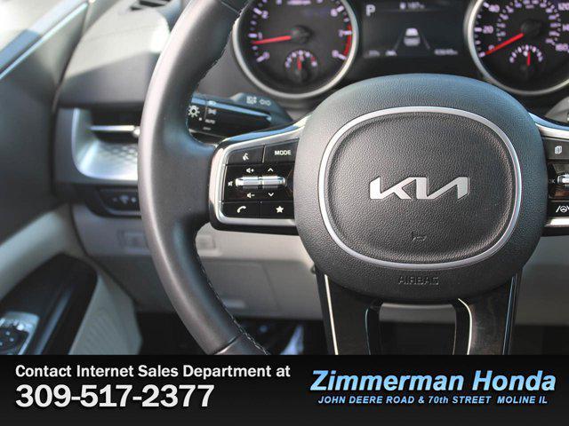 used 2024 Kia Carnival car, priced at $31,169