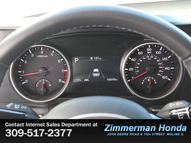 used 2024 Kia Carnival car, priced at $31,169