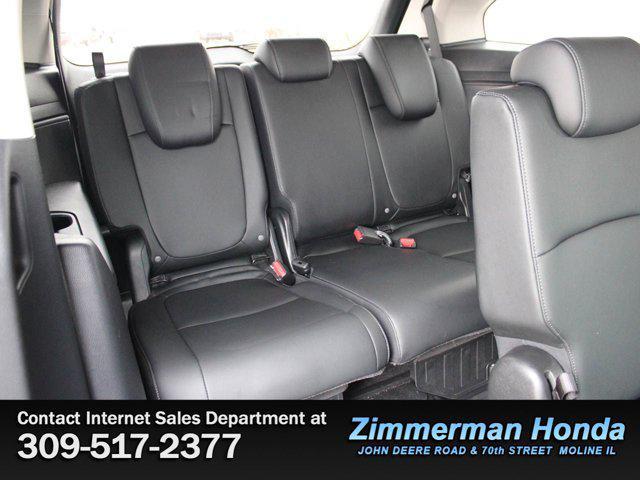 used 2025 Honda Odyssey car, priced at $40,492