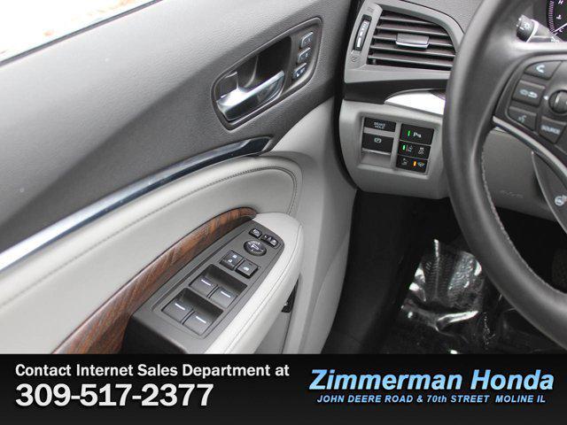 used 2020 Acura MDX car, priced at $34,391