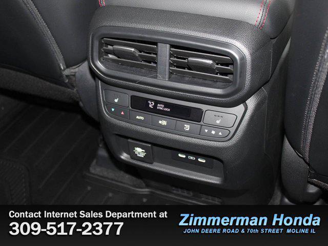 used 2025 Honda Pilot car