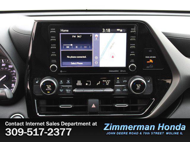 used 2020 Toyota Highlander car, priced at $25,891