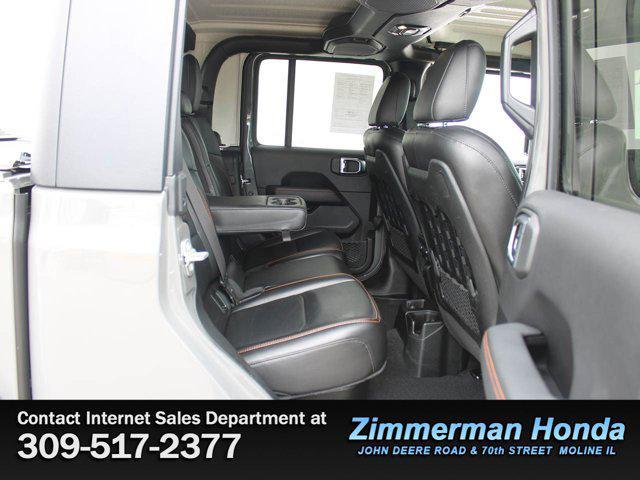 used 2021 Jeep Gladiator car, priced at $32,372