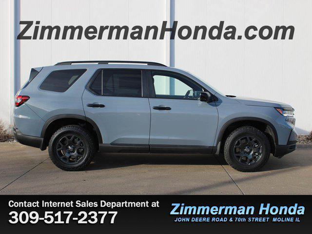 new 2025 Honda Pilot car, priced at $51,350