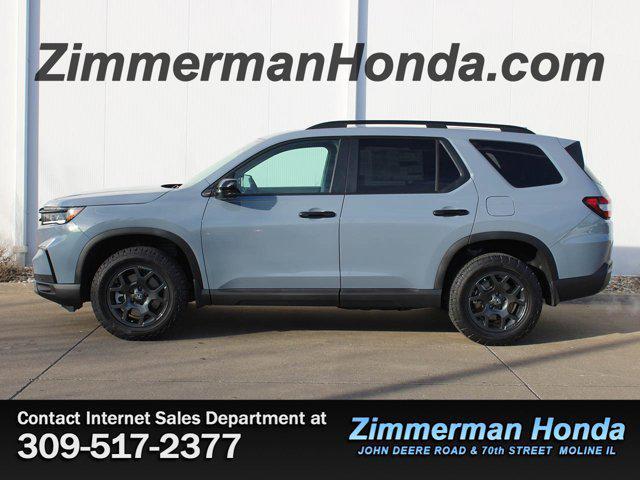 new 2025 Honda Pilot car, priced at $51,350