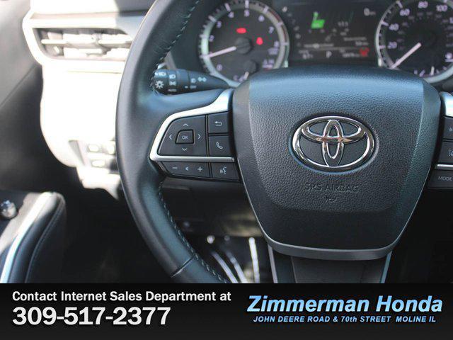 used 2024 Toyota Highlander car, priced at $37,991