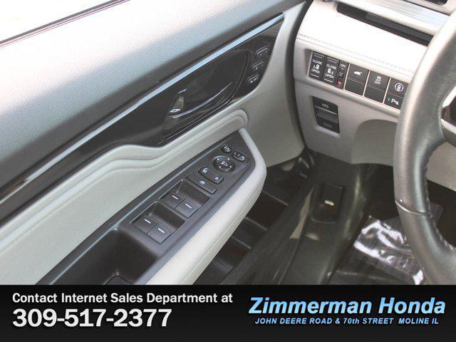 used 2024 Honda Odyssey car, priced at $43,991