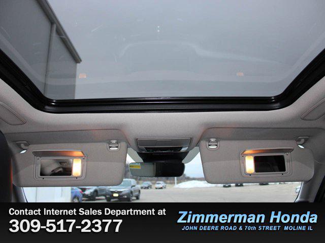 used 2025 Acura MDX car, priced at $51,391